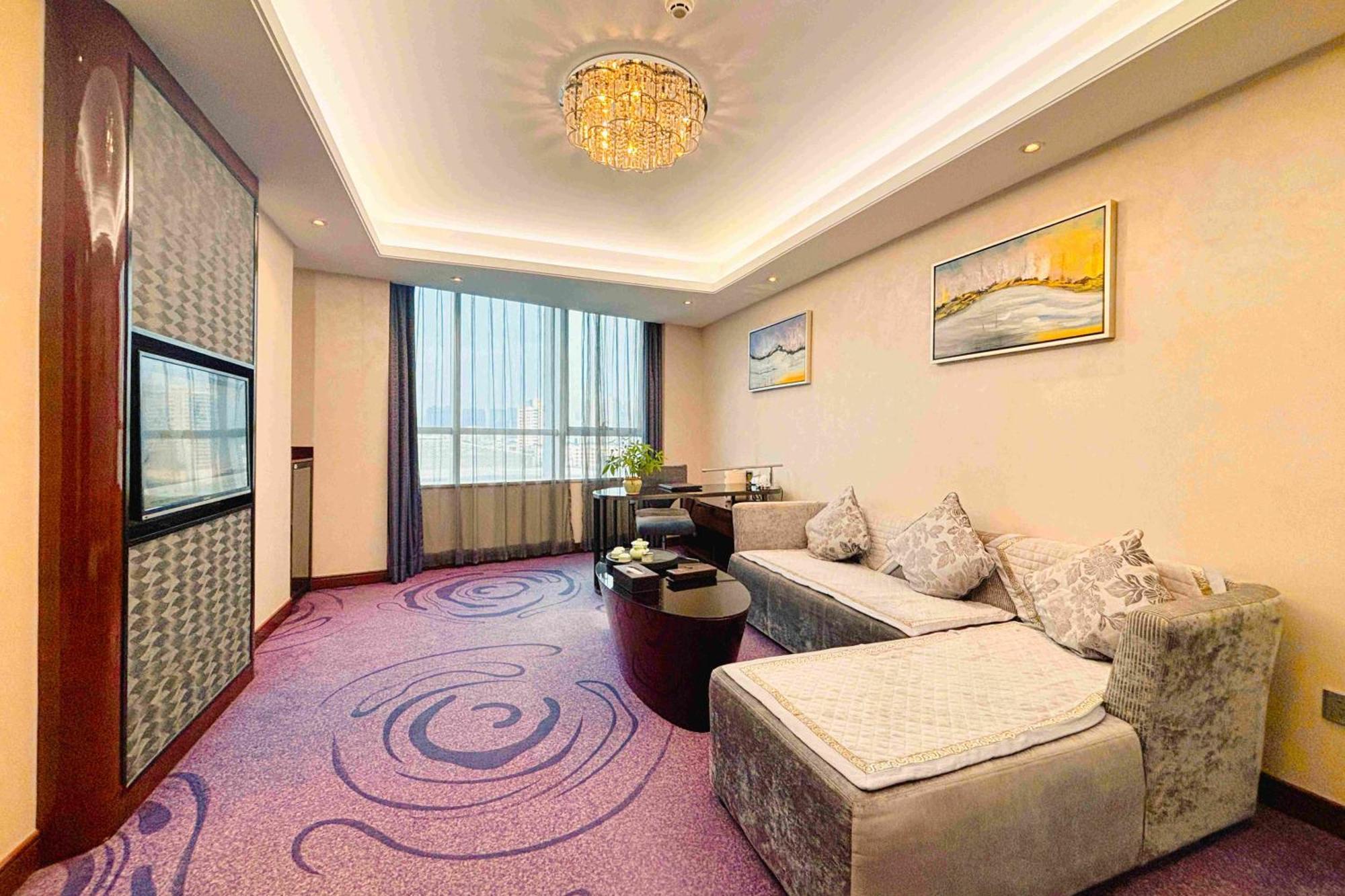 Sentosa Hotel Shenzhen Feicui Branch, Enjoy Tropical Swimming Pools And High-Class Fitness Club Exterior photo