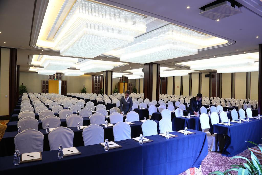 Sentosa Hotel Shenzhen Feicui Branch, Enjoy Tropical Swimming Pools And High-Class Fitness Club Exterior photo